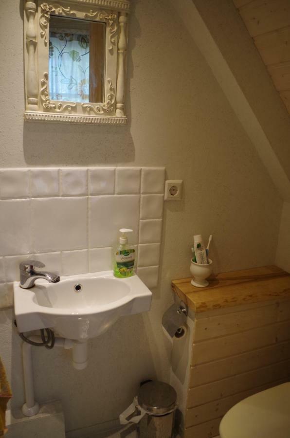 Oeoebiku Holiday House Antsla Экстерьер фото